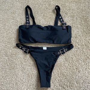 Buckle up bikini
